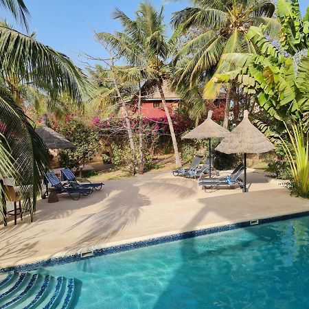Le Souimanga Bleu Saly Bed & Breakfast Exterior foto