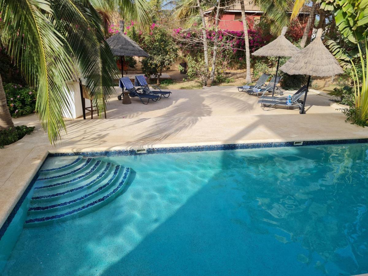 Le Souimanga Bleu Saly Bed & Breakfast Exterior foto